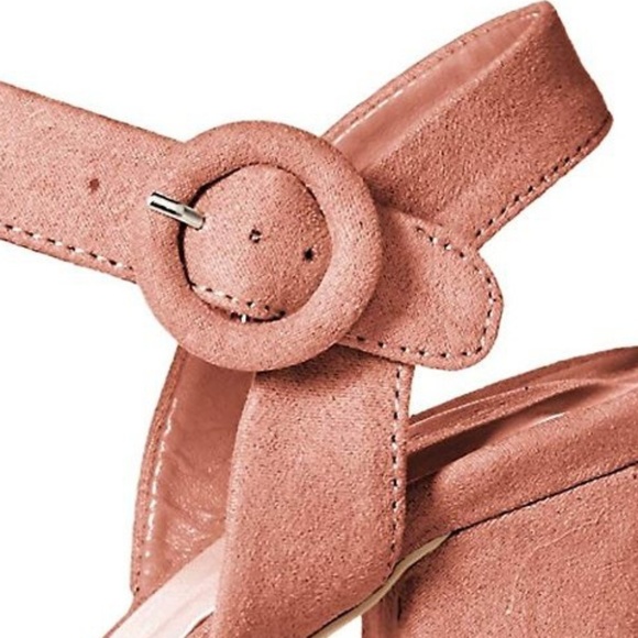 QUPID Suede Chunky Ankle Strap Platform Sandals NWOT! - Picture 3 of 8